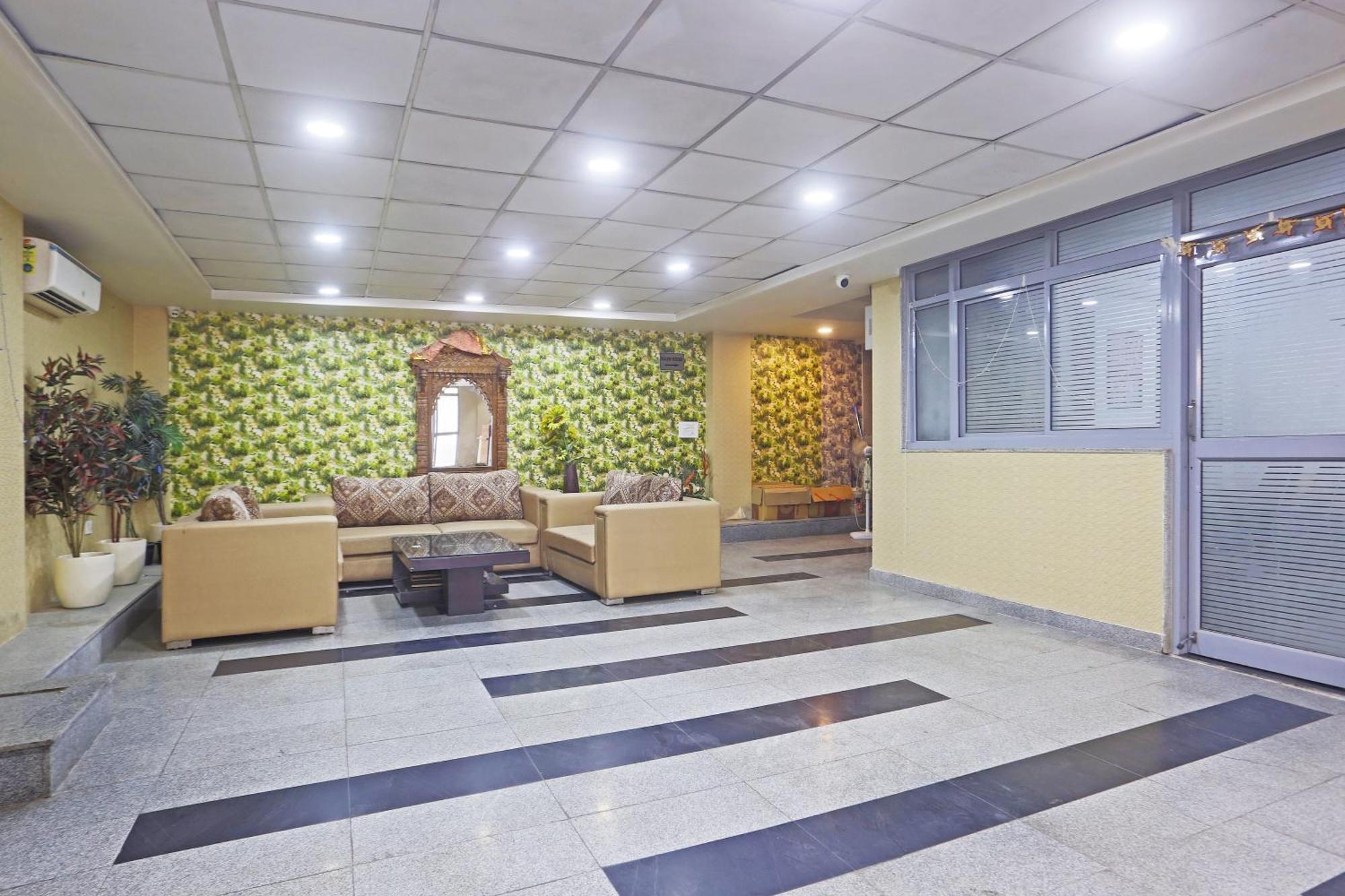Hotel Aerostar Gold - Opposite Max Healthcare Delhi  Exterior photo
